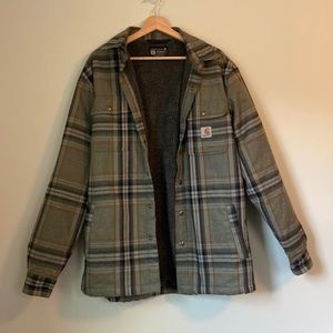 Sherpa Lined Flannel Carhartt Jacket - men’s m